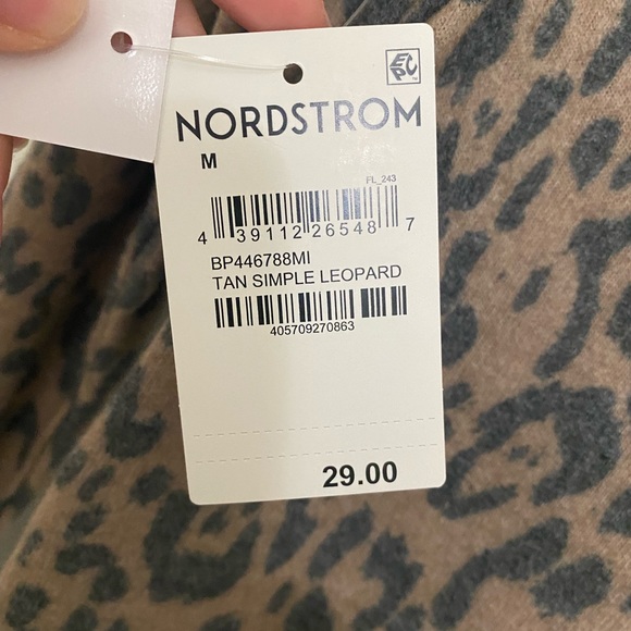 Nordstrom BP crop cheetah top - Picture 3 of 4